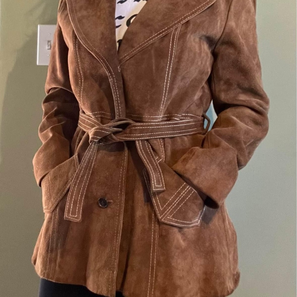 1970s Retro Vintage Brown Suede Women's Jacket with Belt M